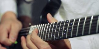 Samsung Announces a Smart Guitar with LED-Fitted, Ahead of CES 2022