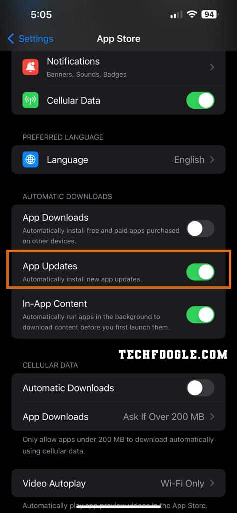 How to Update Apps on iPhone App Updates toggle Setting 2